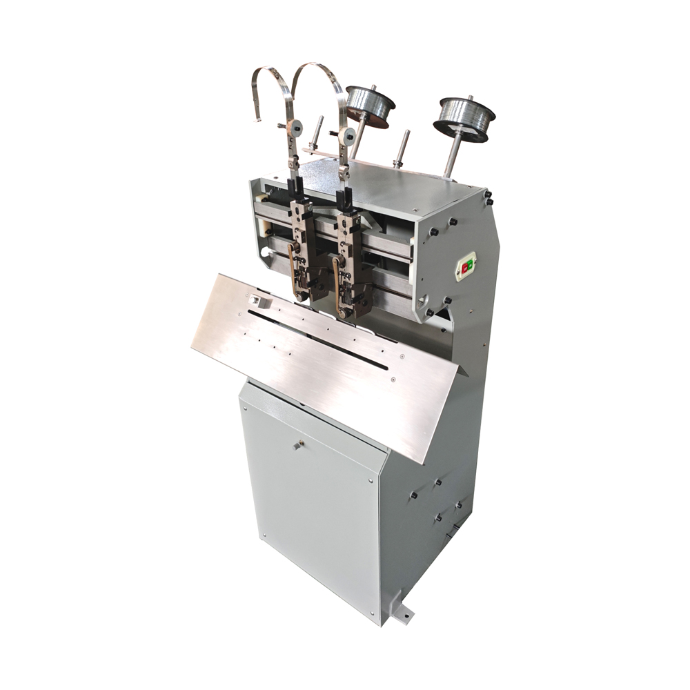 HX132S Kompakte Maschine für Sattel- und Flachheftung